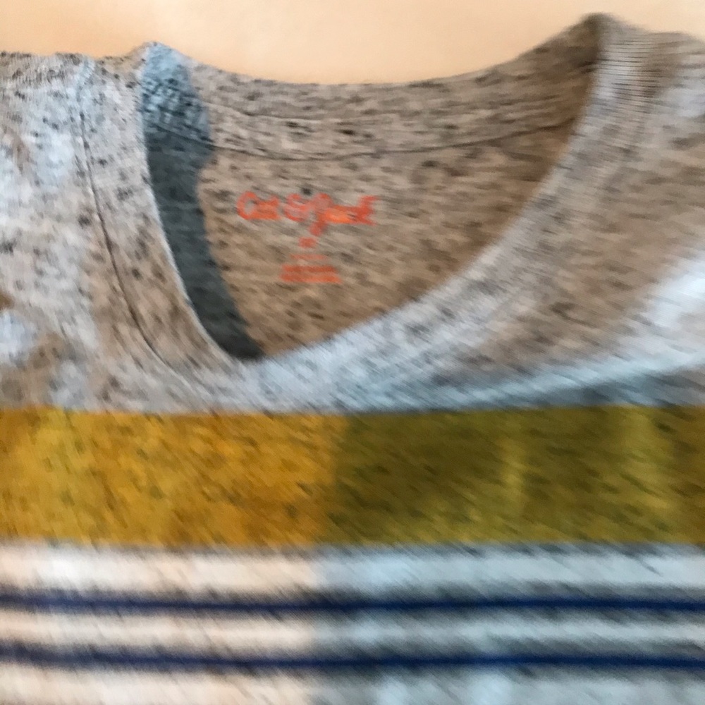 Shorts and tee shirt set - Picture 3 of 3